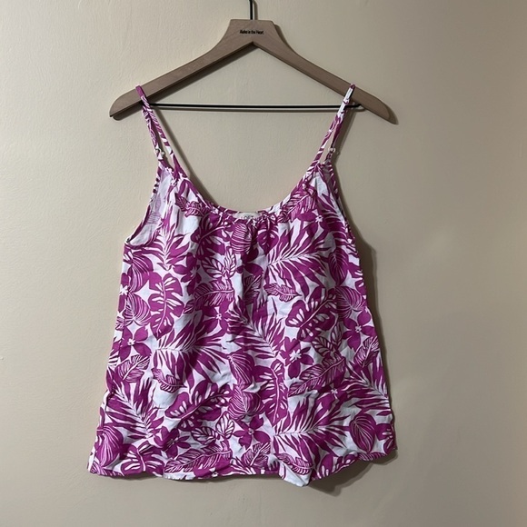 Nwt Loft tank - Picture 5 of 6